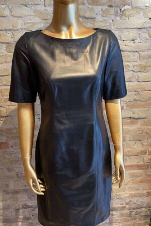 Leather Coture dress - hand sewed from Hanne Harnov