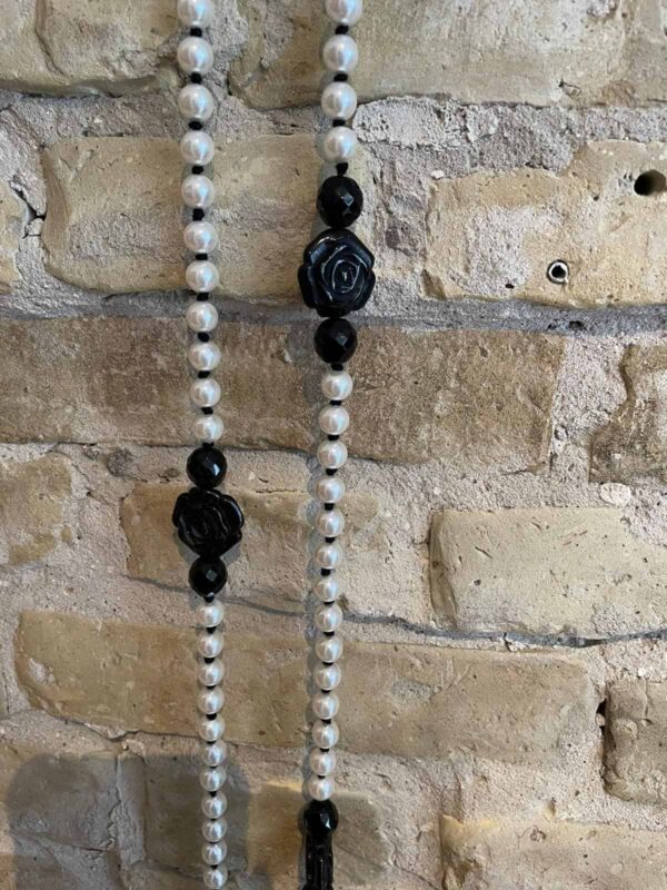 Fashion jewelry - Pearl necklace from Marina Fossati