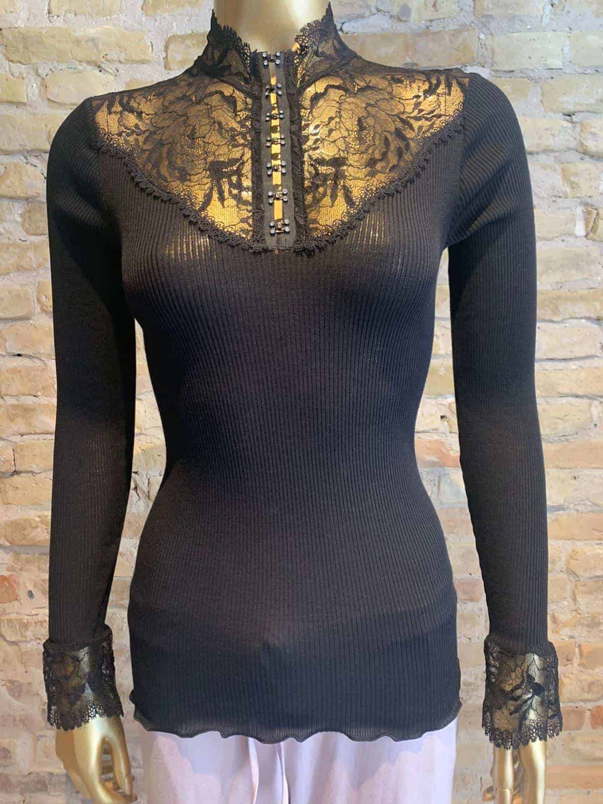 Oscalito evening lace top in black - rock vintage