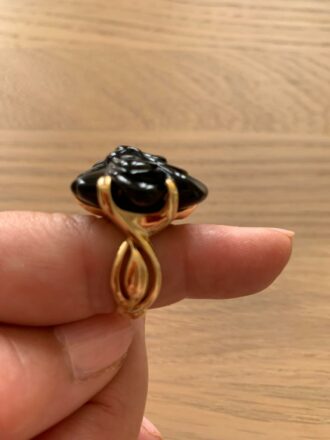 Chanel camelia ring with black onex