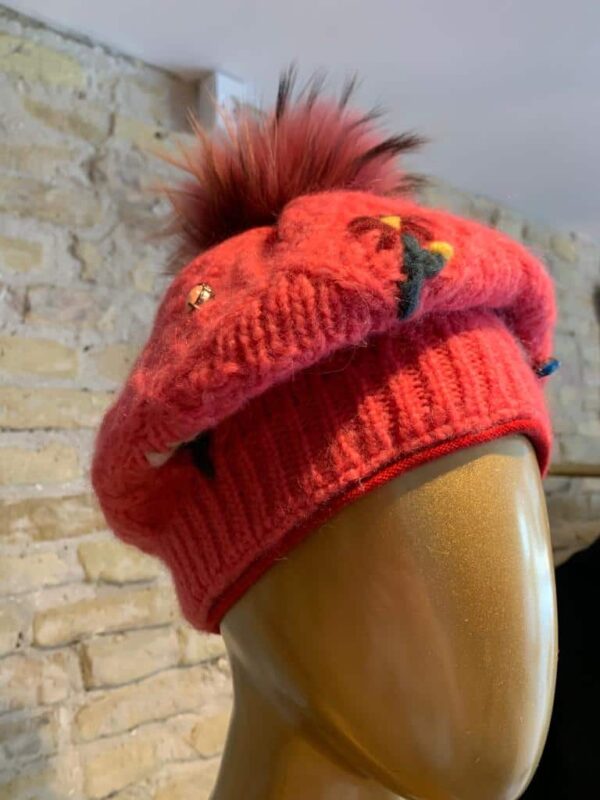 Knitted hats from Calimar Italy